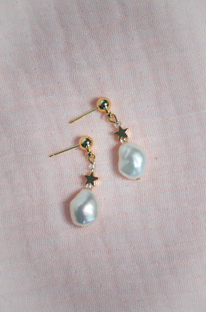 Stella Earrings | Freshwater Pearl Earrings